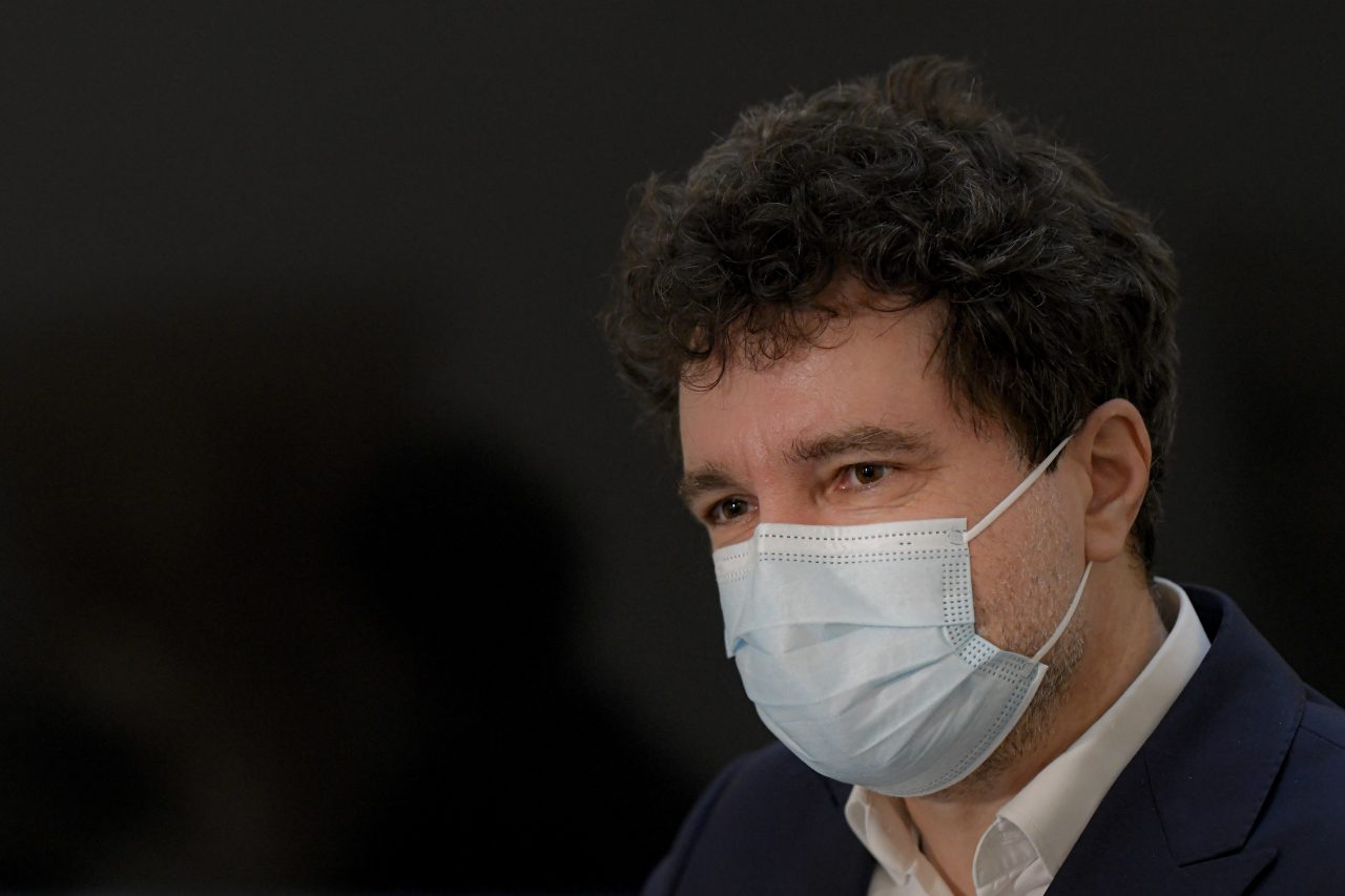 Nicuşor Dan: Încercăm să evităm carantinarea Bucureştiului