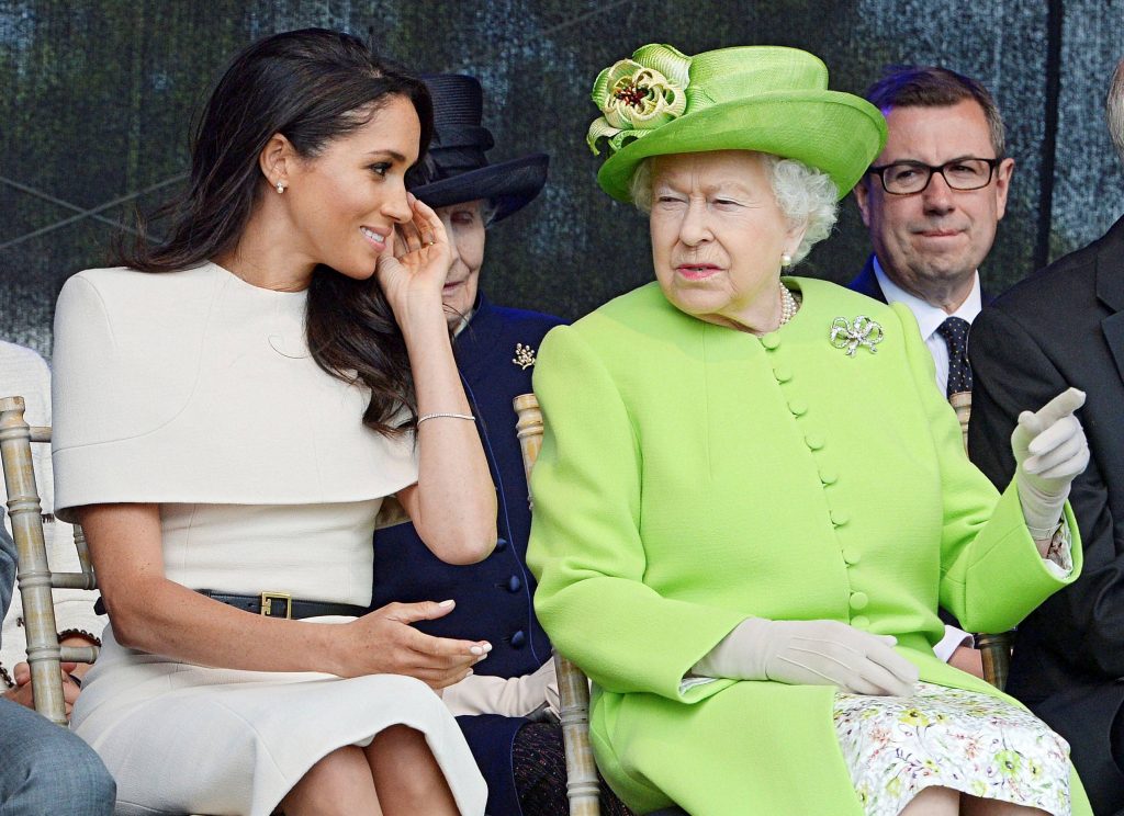 Regina Elisabeta a II-a, prima apariție publică după interviul-exploziv al lui Harry și Meghan