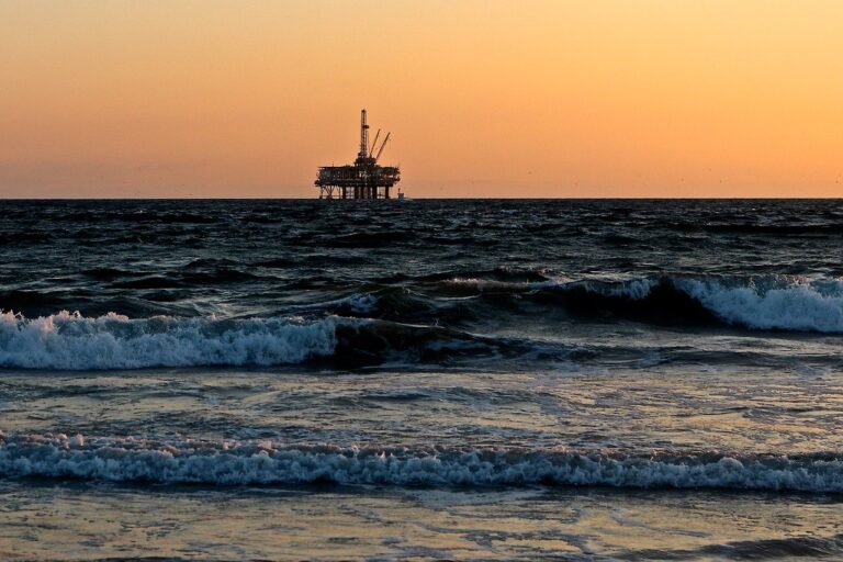 Conceptul de Peak Oil. Ce înseamnă și ce impact va avea pe viitor?