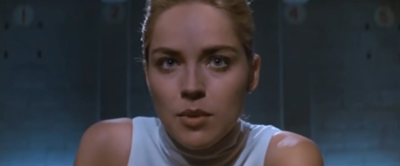 Sharon Stone: Am fost păcălită să renunț la lenjeria intimă în „Basic Instinct”