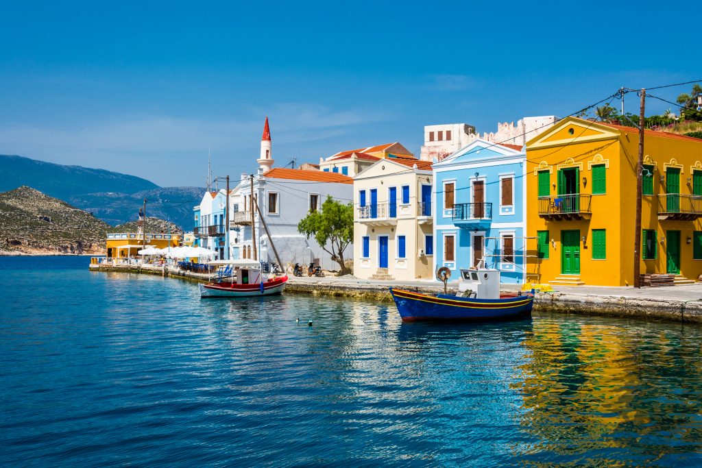 Grecia a modificat condiţiile de intrare în ţară. O categorie de persoane nu mai are nevoie de niciun fel de test