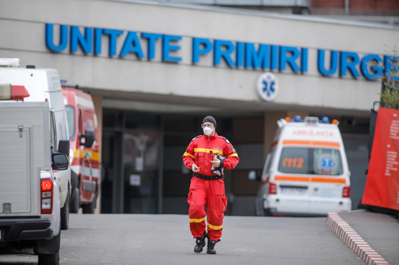 Cercetător român în Franța: „În România, spitalul este considerat o antecameră a morţii” / Din cauza pandemiei vor fi mai multe decese cauzate de cancer!
