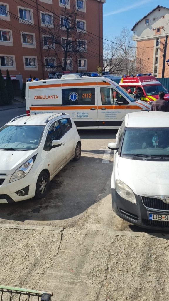 Caz șocant în București. Un bărbat de 40 de ani a murit după ce s-a aruncat de la etaj