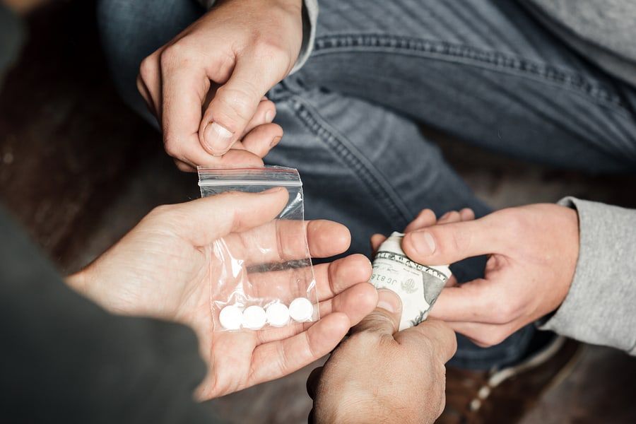 Președintele, implicat în traficul de cocaină! Incredibil pentru ce sumă s-a mânjit șeful statului