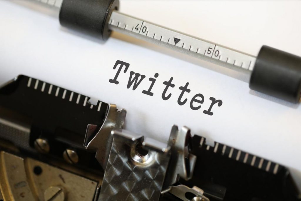 Rusia declară război Big Tech. Putin se pregătește să interzică Twitter!