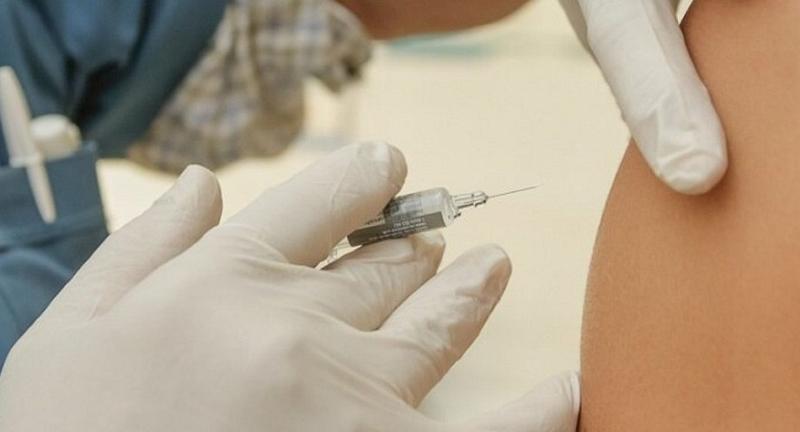 Concluzia CNCAV: bărbatul din Târgu Jiu decedat a doua zi după ce s-a vaccinat antiCovid a murit din cauza unui infarct miocardic acut întins!