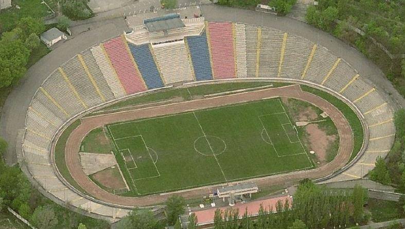 Un copil de 10 ani a murit la un antrenament de fotbal în Galați. Minorul a fost strivit de o placă de beton
