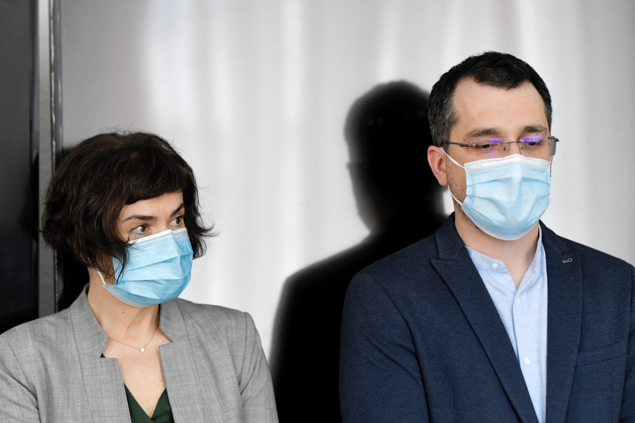 Vlad Voiculescu și Andreea Moldovan, demiși de la Ministerul Sănătății. Dan Barna refuză interimatul – LIVE UPDATE