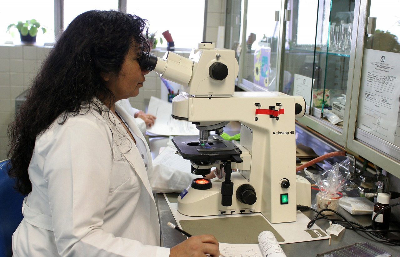 Cei reinfectați cu Covid-19 ar putea avea simptome mai puternice decât la prima contagiere (studiu)