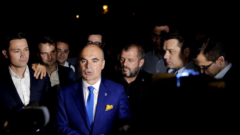 Rareș Bogdan, mesaj pentru Cătălin Drulă: Să lase ranga la ușă. Nu poți construi cu ranga
