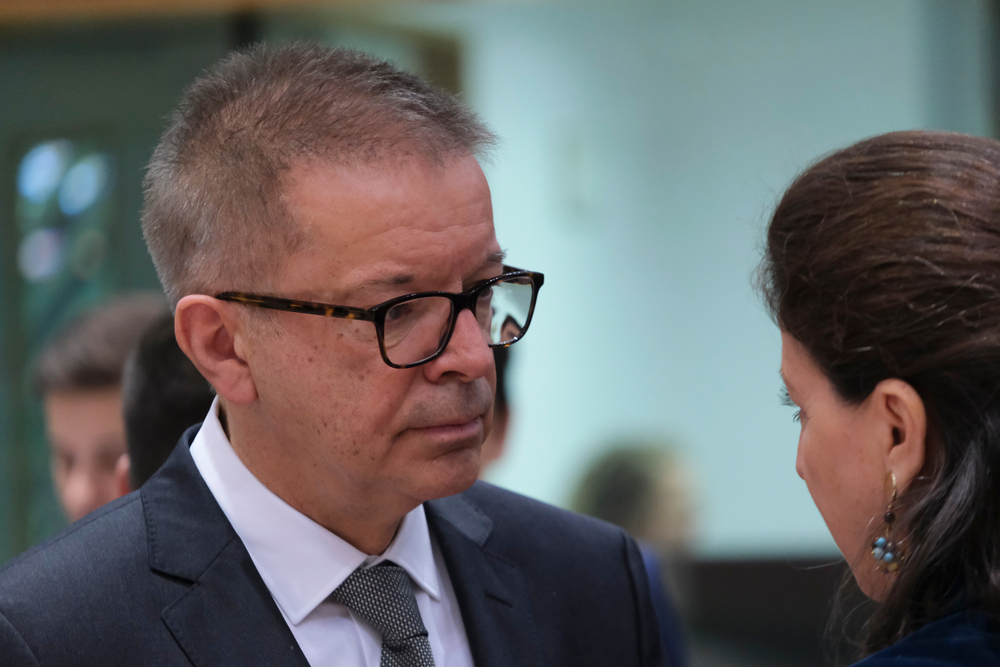 Austria: Ministrul Sănătății demisionează pe fondul oboselii! Rudolf Anschober, „epuizat” de pandemie