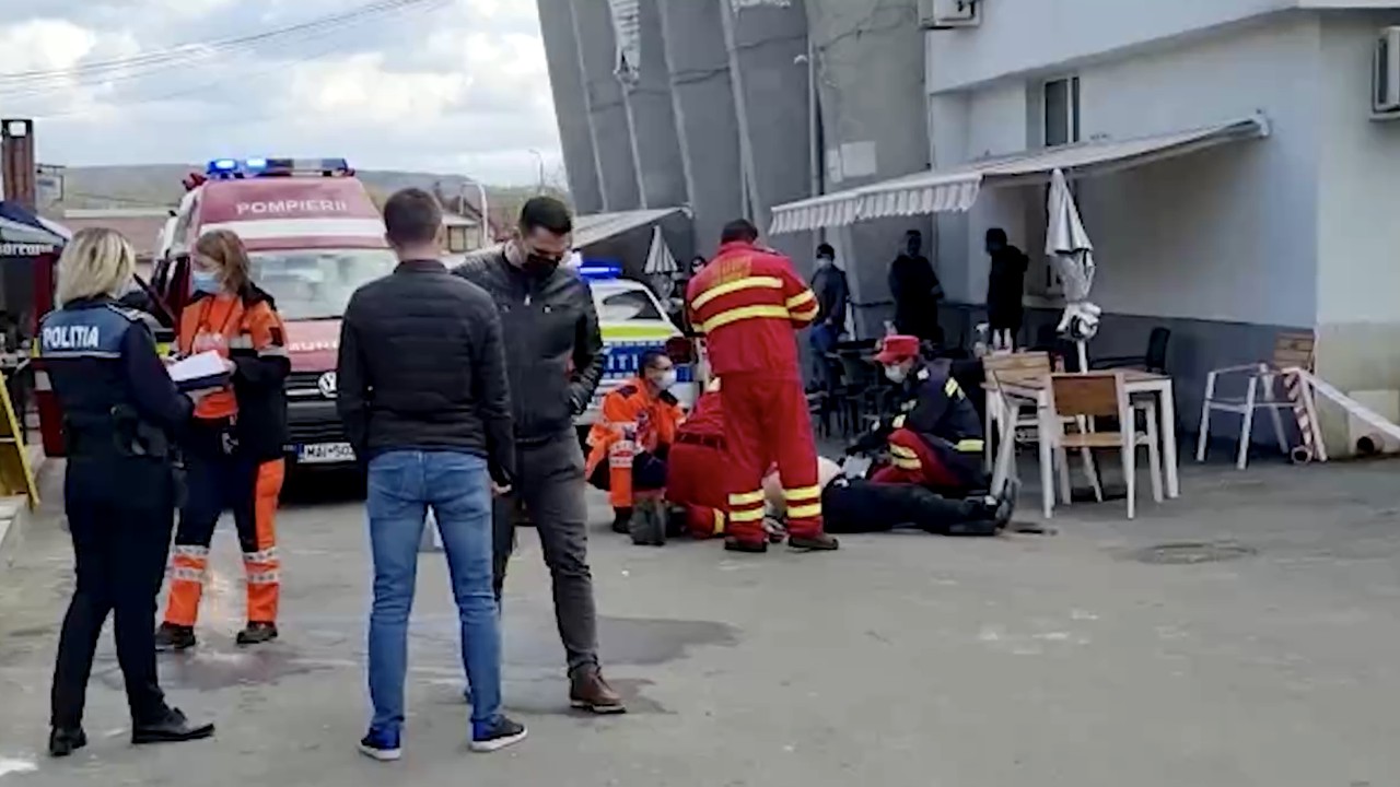 UPDATE | Doi polițiști au fost reținuți în cazul inginerului din Pitești care a murit după ce a fost imobilizat. Procurorii vor cere luni arestarea preventivă- VIDEO