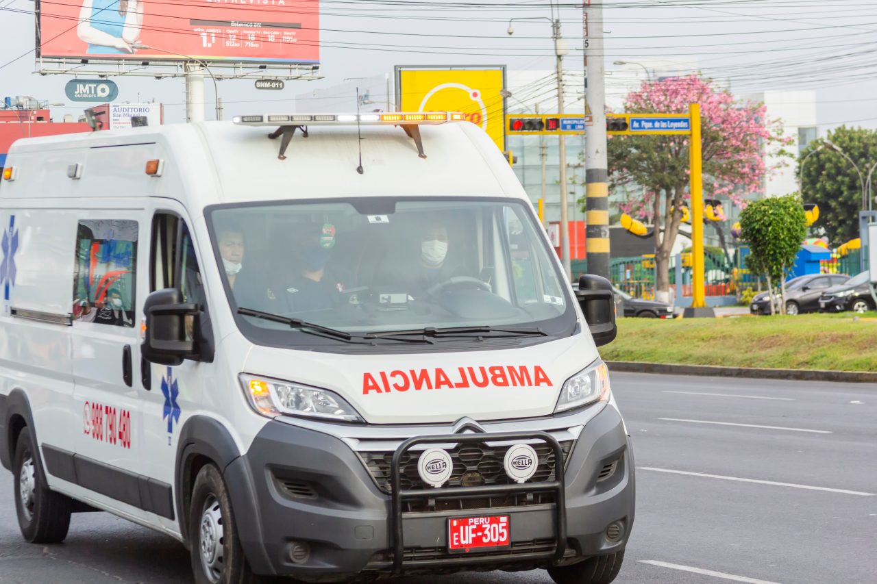 Accident de autobuz în Peru, soldat cu cel puțin 20 de morți. Pasagerii fuseseră să voteze