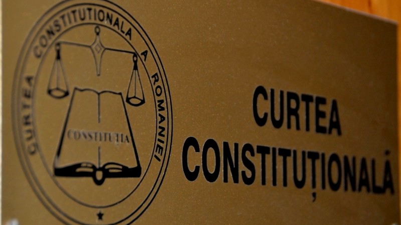 Curtea Constituțională tranșează o problemă reclamată de mulți ani în dosarele penale:  Judecătorii vor fi obligați să dea motivarea odată cu sentința. Fără motivare, condamnații nu pot fi duși la închisoare
