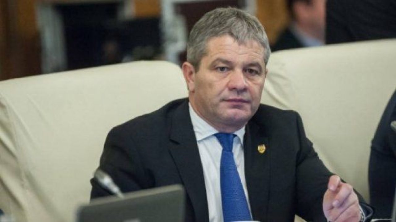 Florian Bodog, la DNA! Ce acuzații i se aduc fostului ministru al Sănătății
