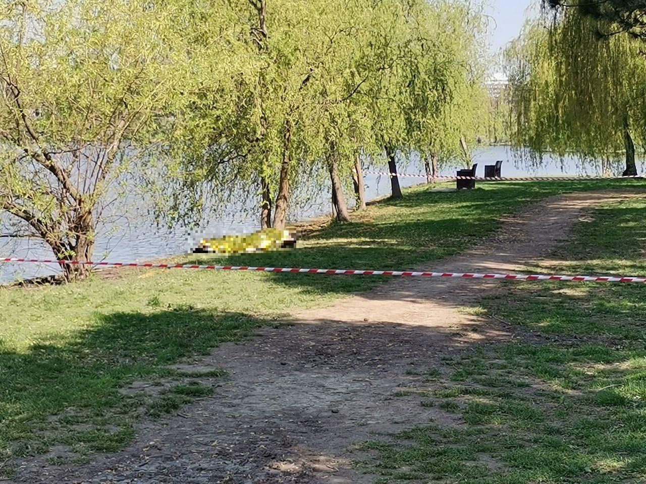 Bărbat în vârstă de 46 de ani, găsit mort în lacul IOR din Capitală