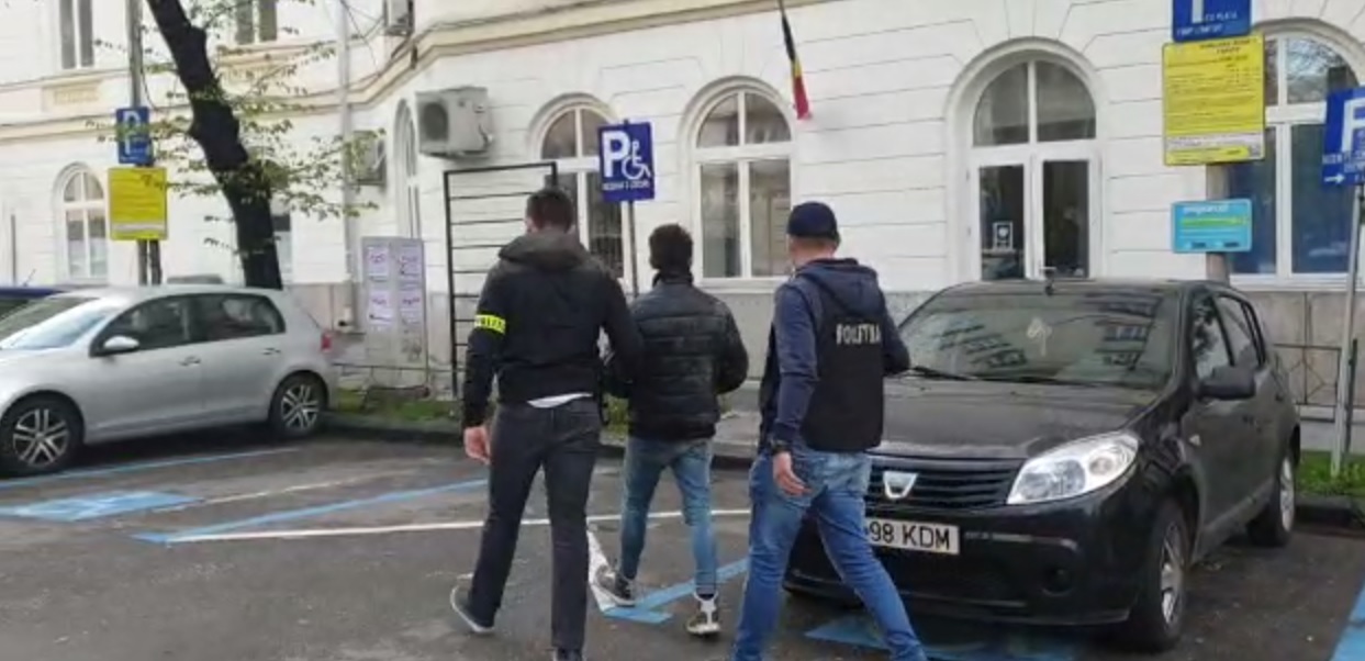 Numărul hoților arestați, după ce au fost prinși la furat pe Valea Prahovei, s-a dublat în primele trei luni ale anului