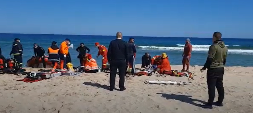Un scafandru și un geolog au decedat într-o operațiune de supraveghere a lucrărilor de nisipare a plajei