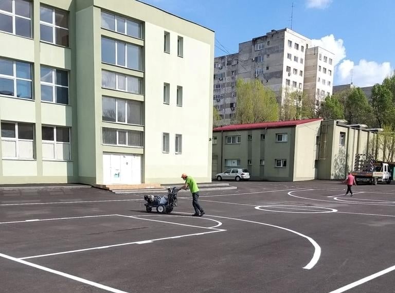 Liber la joacă și sport în curțile școlilor, pentru oricine, de la 1 mai, în sectorul 6! Anunțul Administrației Școlilor
