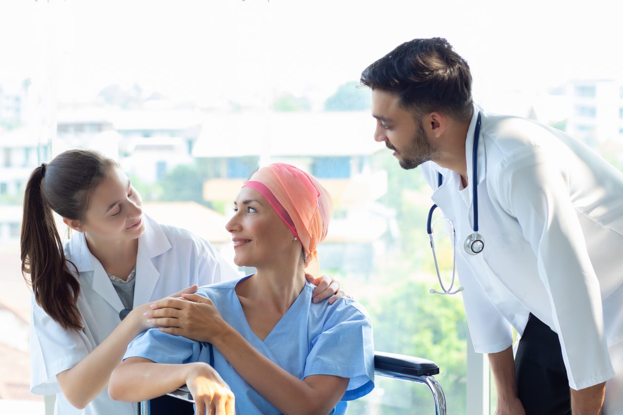 Vaccin-tratament anticancer de sân, disponibil în Marea Britanie: Reduce riscul pacienților de a contracta COVID-19