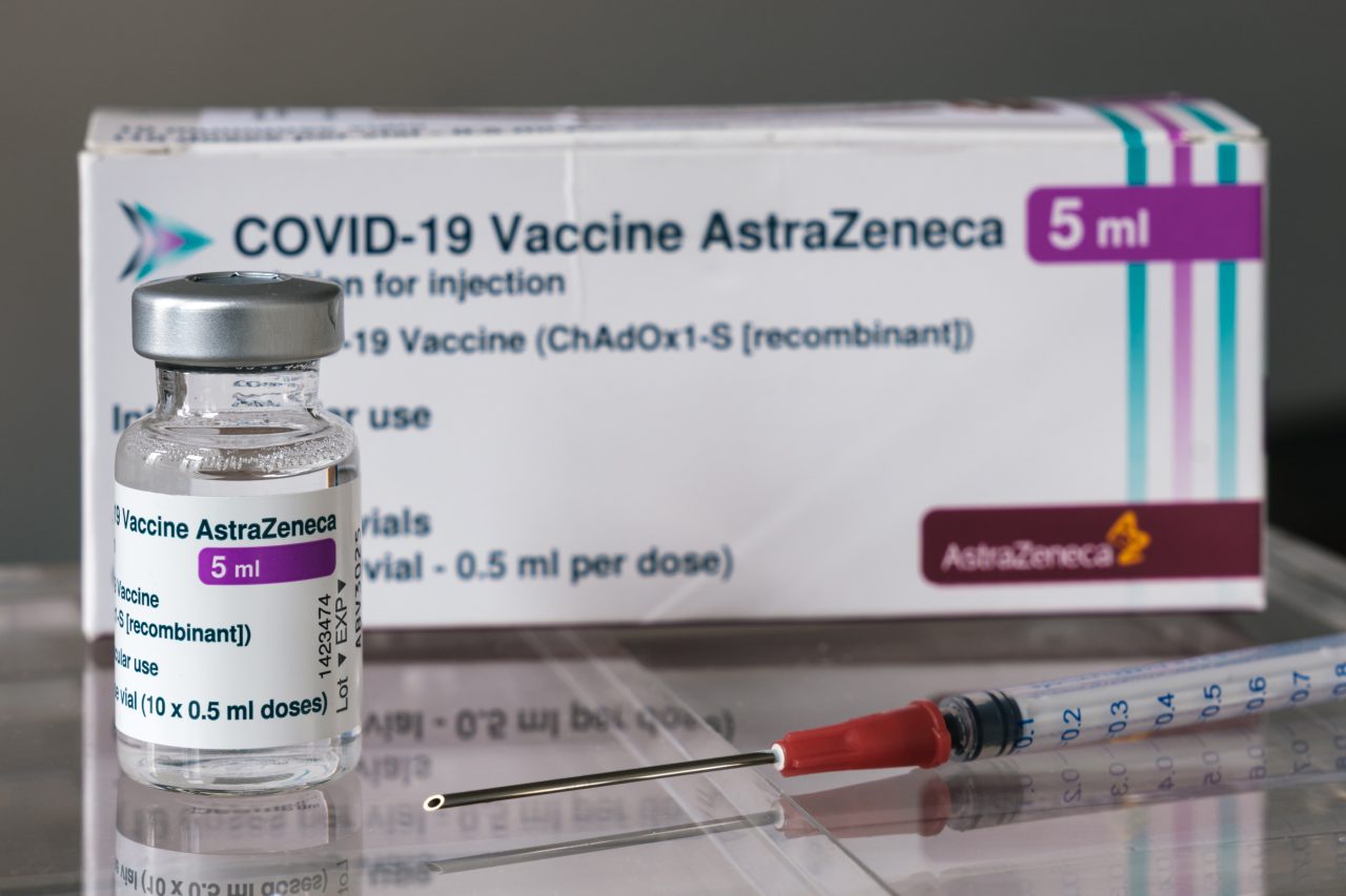 AstraZeneca ar putea produce un vaccin împotriva variantei sud-africane a SARS-CoV-2 până la finalul anului