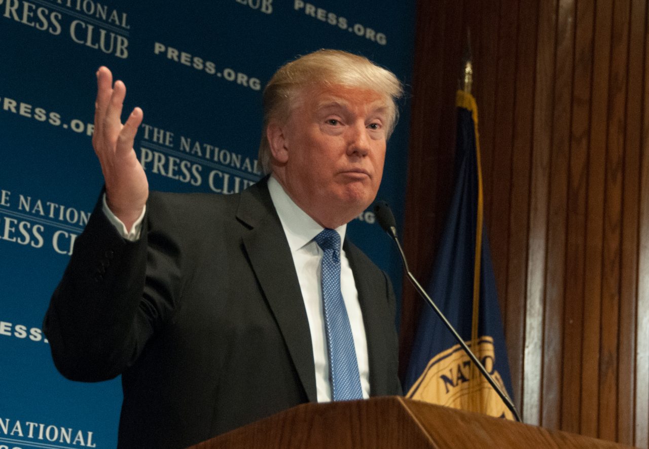 Cum și-a păcălit Trump susținătorii să-i doneze milioane de dolari, chiar dacă nu intenționaseră să facă asta