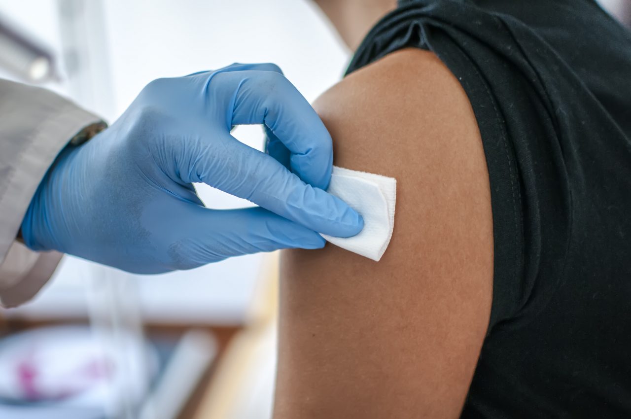 CEDO: Vaccinarea obligatorie nu este o încălcare a Convenției Drepturilor Omului: „Politica de vaccinare urmăreşte obiective legitime de protejare a sănătăţii”