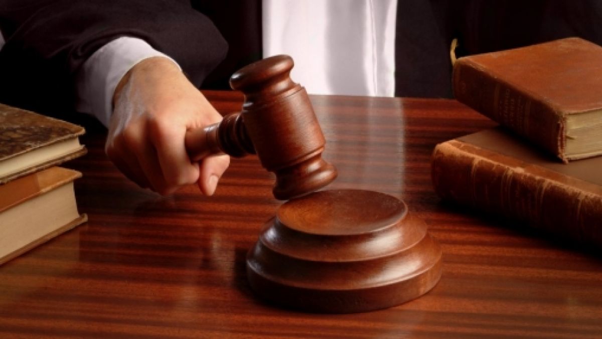 „Ţeparul cu o mie de feţe” a lovit din nou. Cum a făcut rost de 50.000 de lei dându-se drept procuror DIICOT!