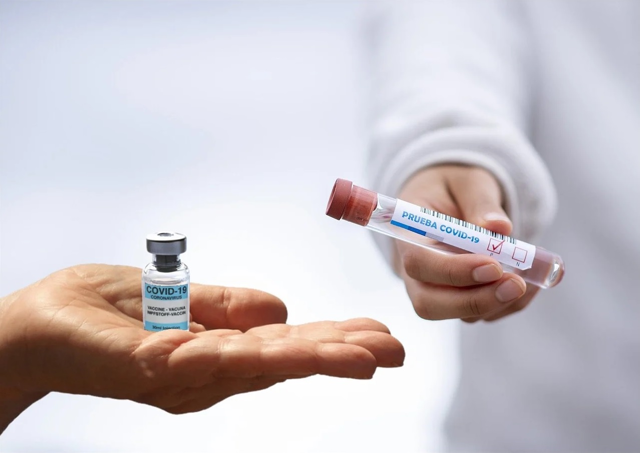 Artiștii, chemați să se implice în campania de vaccinare! Valeriu Gheorghiță se gândește să le ceară ajutorul maneliștilor!