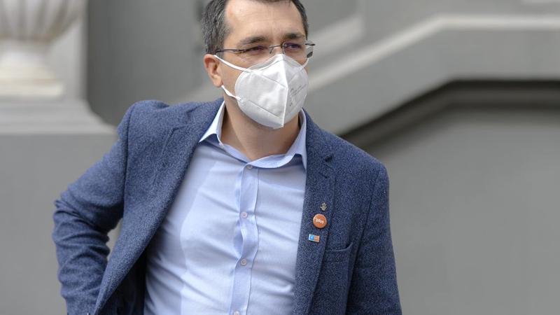 Vlad Voiculescu, motiv de tensiuni în USR? „Ne ducem în cap, o să ne depășească AUR!”