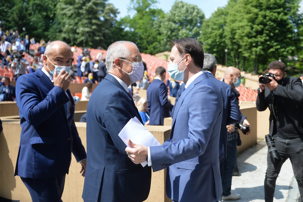 Emil Boc îl susține pe Florin Cîțu în cursa pentru funcția de președinte al PNL: „Poate duce partidul la nivelul următor. Eu nu voi candida în nicio funcție”