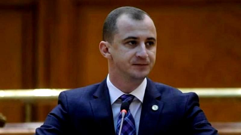 Parlamentul învinge marile corporații. Alfred Simonis: Săptămânile viitoare devin legi alte două iniţiative