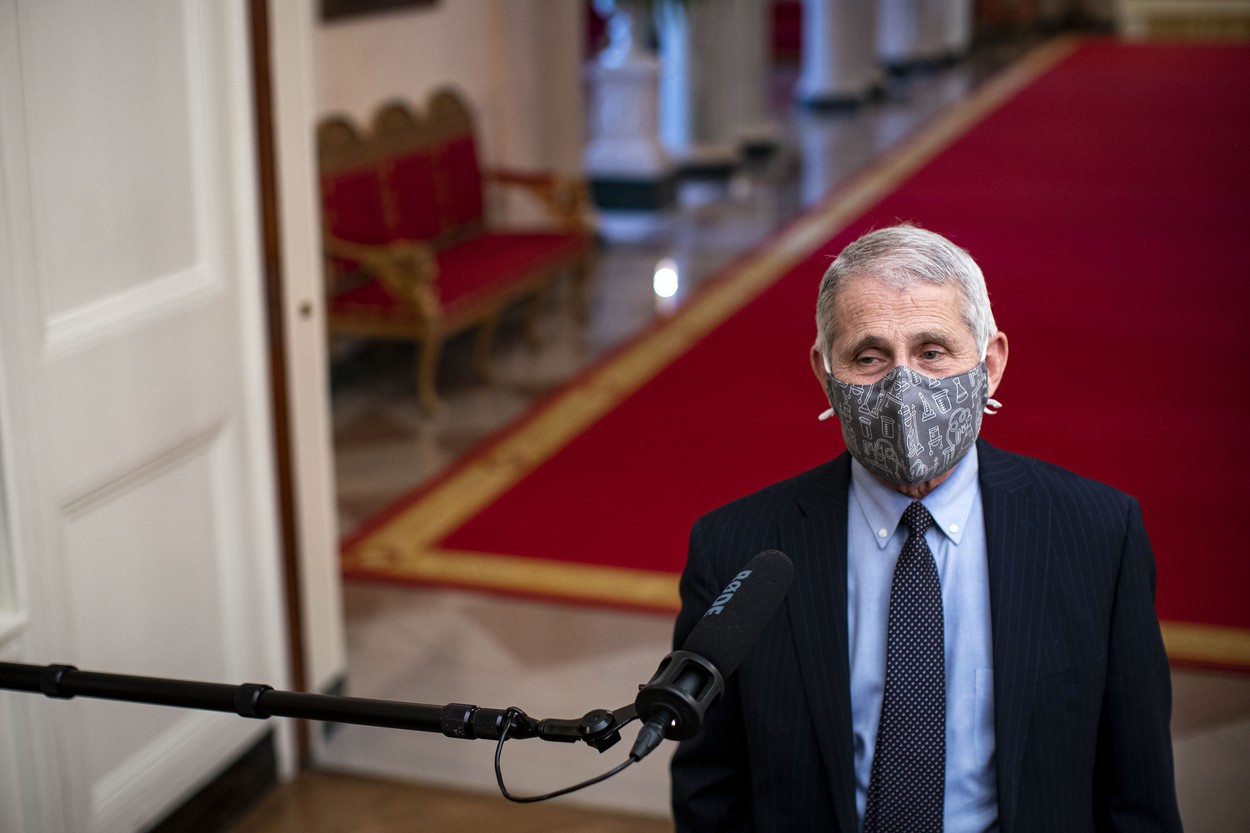 Dr. Anthony Fauci, despre a treia doză de vaccin anti-COVID: Aproape sigur vom avea nevoie