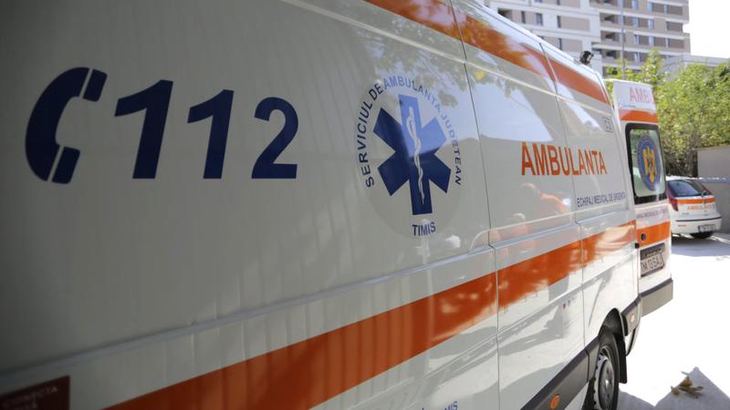 Un băiețel de 5 ani și bunica lui, electrocutați într-un supermarket din București
