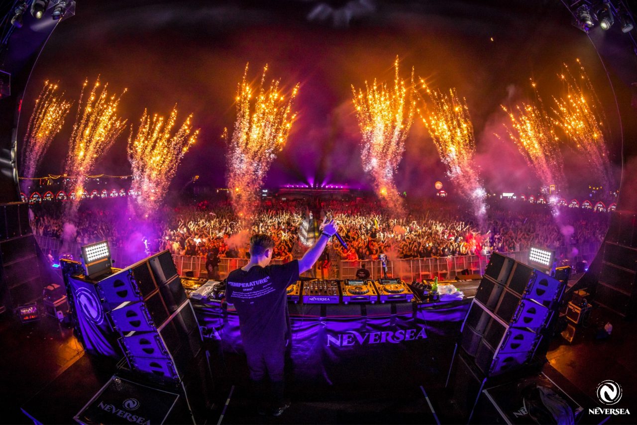Care sunt ofertele de cazare pe LITORAL în perioada festivalului NEVERSEA 2025. Ce spun organizatorii despre locația evenimentului din acest an