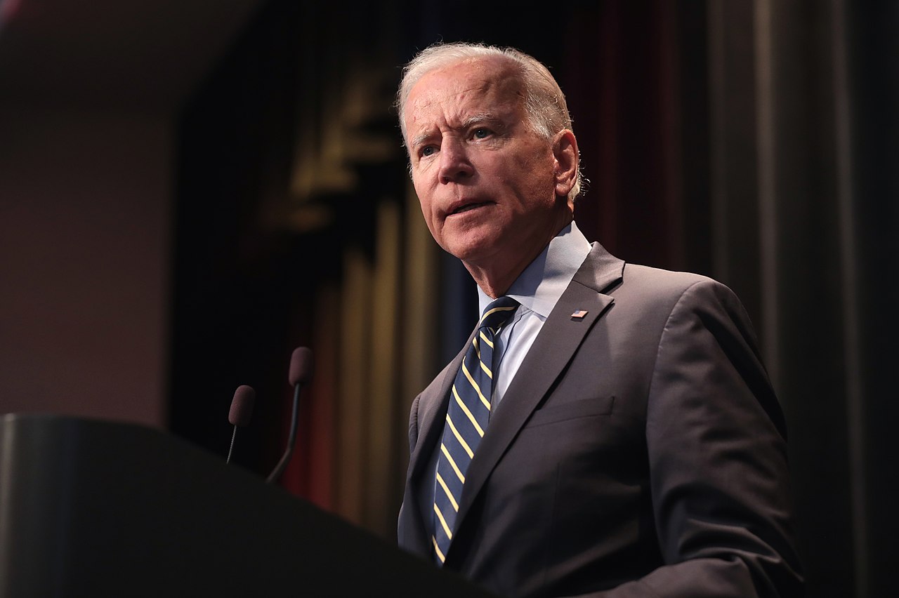 Joe Biden cere serviciilor secrete americane să investigheze originea Covid-19