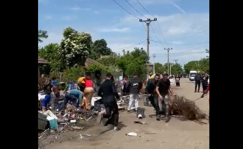 Imagini video uluitoare din Călărași, unde mai multe persoane au intrat în panică la vestea că „Vine Garda”