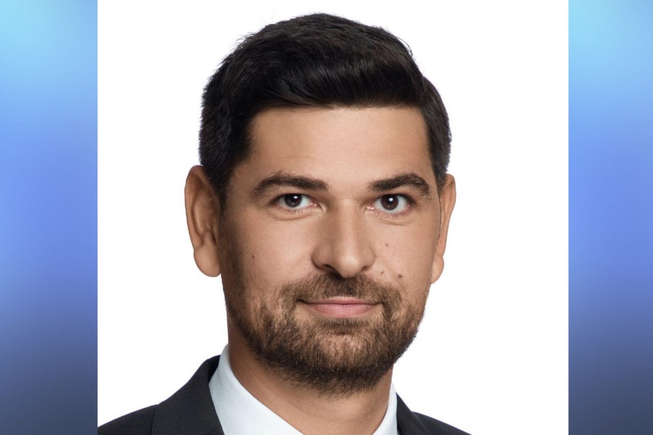 Instituţiile publice nu vor mai putea solicita copii după acte! Deputatul PNL George Tuță, proiect de lege pentru debirocratizare