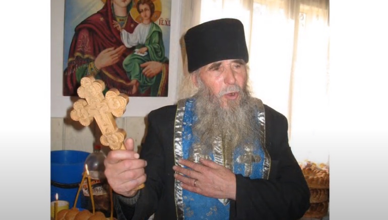 Tragedie în noaptea de Înviere. Părintele Ieromonah Daniil a murit chiar în timp ce săvârșea sfânta slujbă