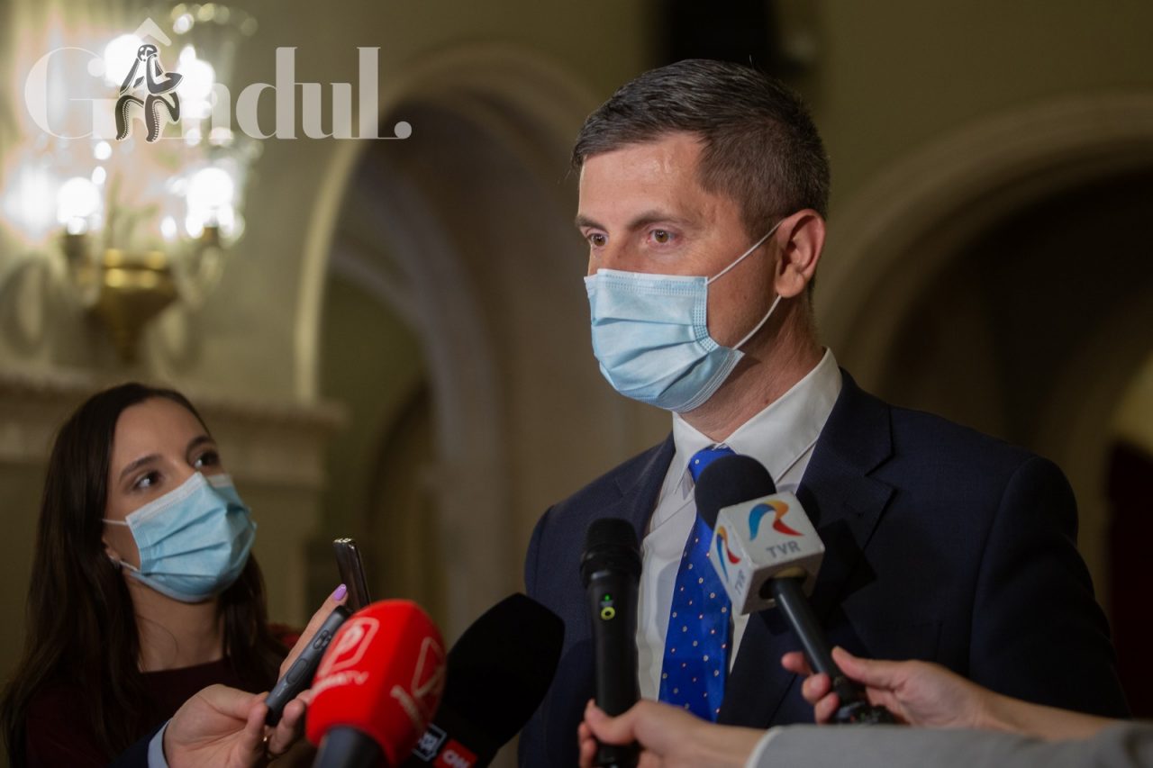 Cartea de identitate, modificată? USR PLUS propune să nu mai fie trecută adresa de domiciliu