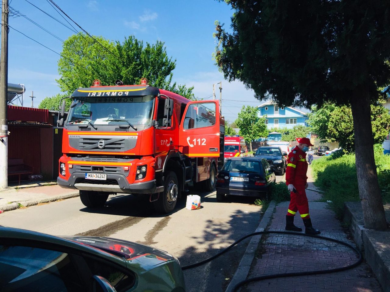 Explozie la o mănăstire din județul Constanța. Un preot și un călugăr au fost răniți