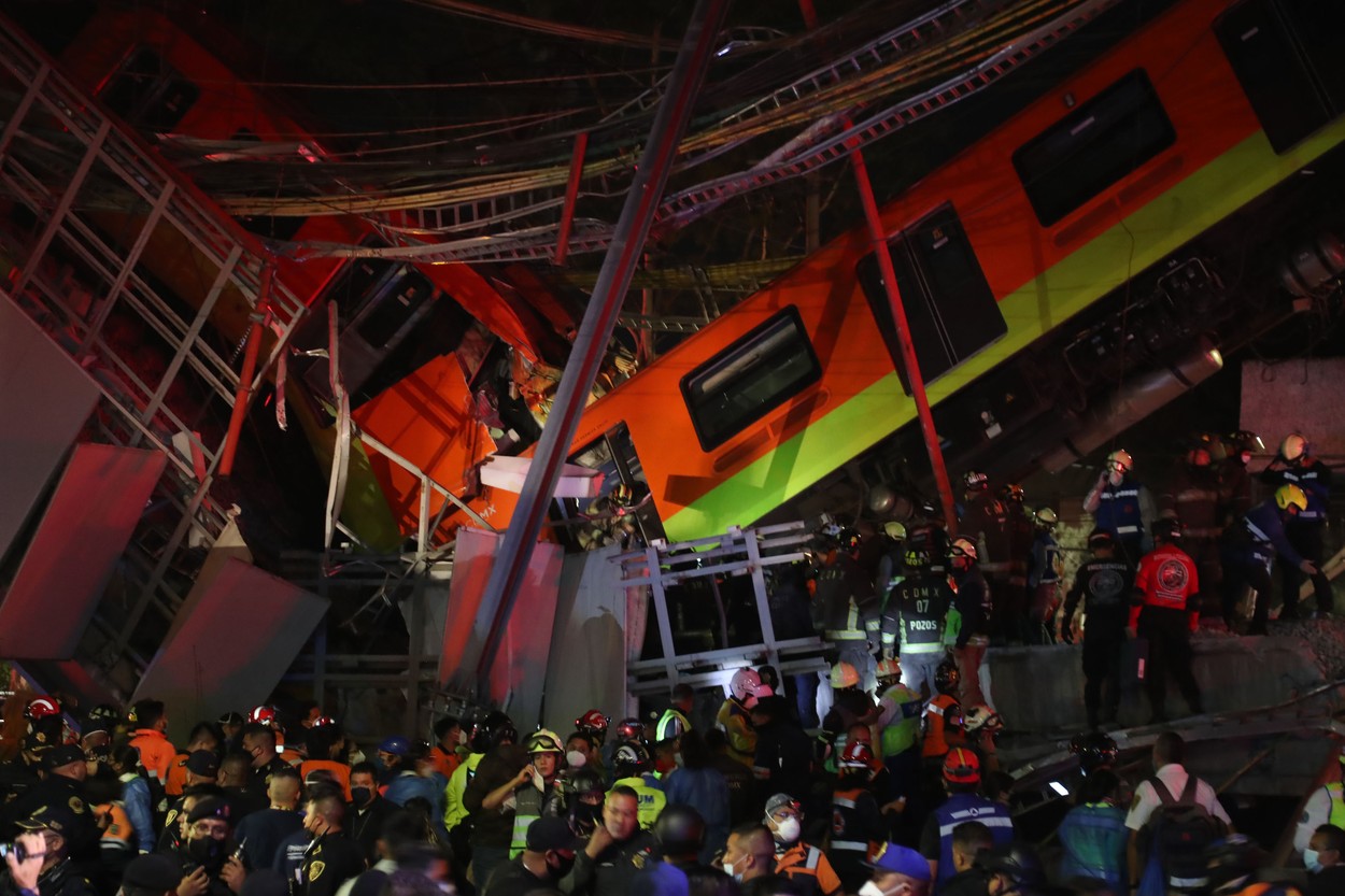 Cel puțin 15 morți, printre care și minori, și zeci de răniți în Mexic, după prăbușirea unei linii de metrou – FOTO/VIDEO