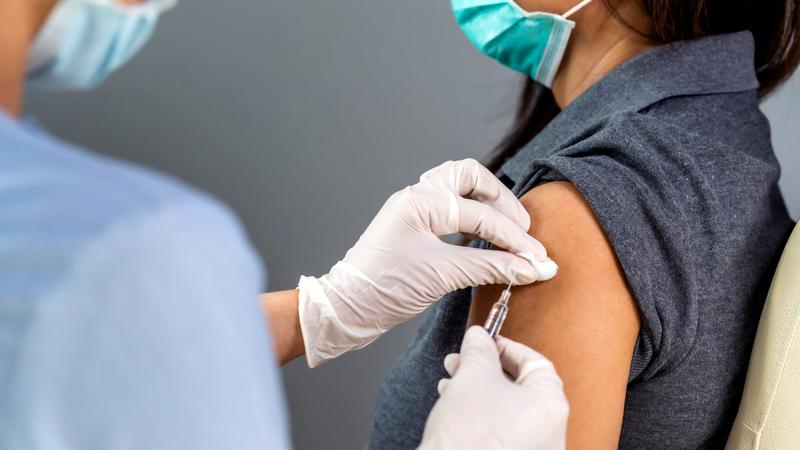 OMS transmite că tulpina indiană de Covid-19 e mai contagioasă și poate reduce eficacitatea vaccinurilor
