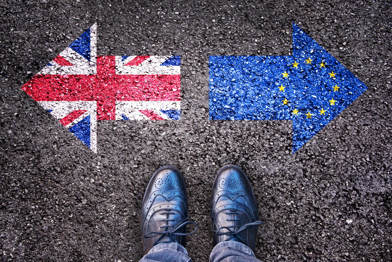 Franța amenință că va întrerupe alimentarea cu energie electrică a unei insule britanice. Care este motivul