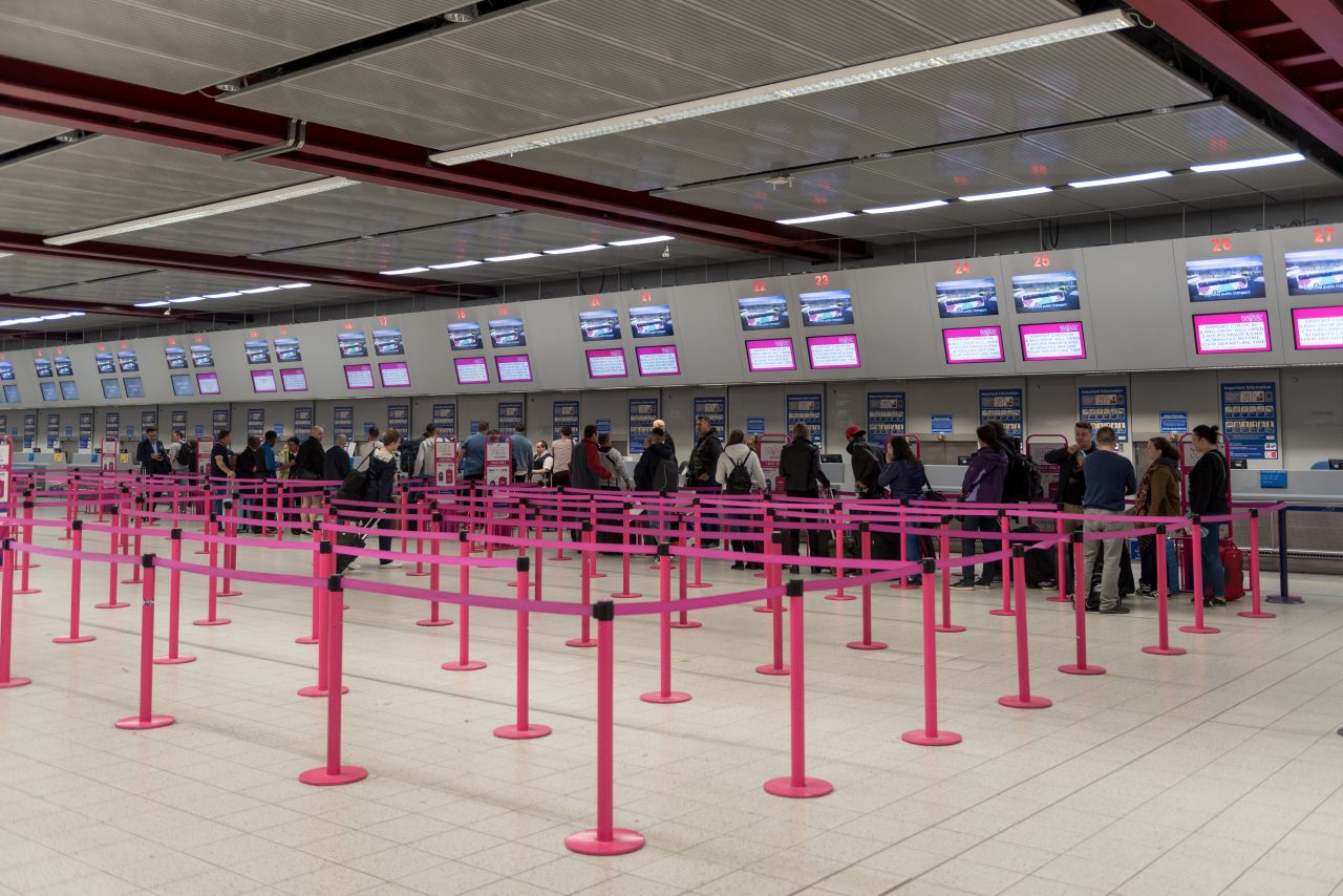 Grevă în transportul aerian din Italia. MAE a emis o atenționare de călătorie. Și pe aeroporturile din Paris sunt probleme cu zborurile