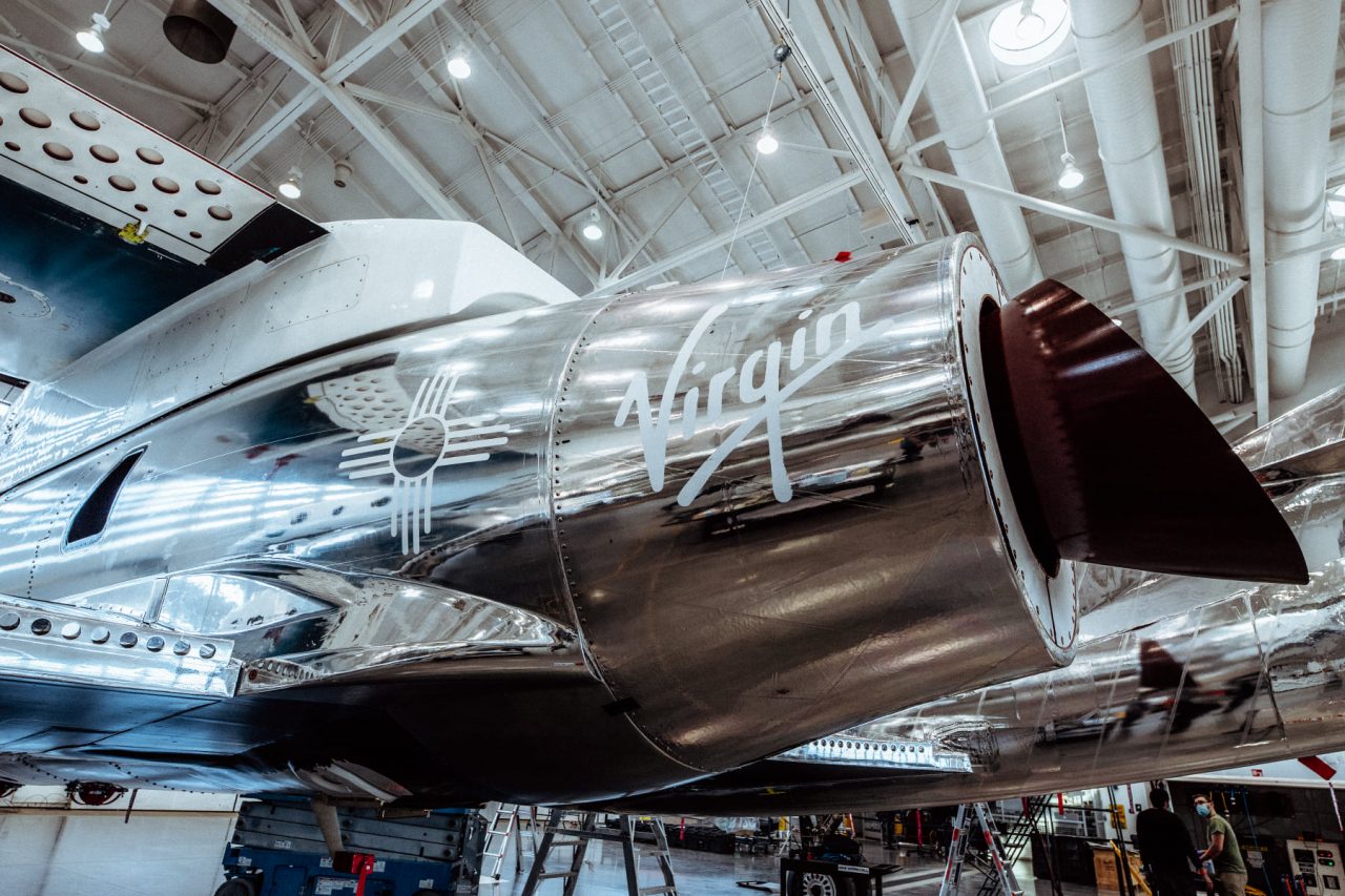Virgin Galactic a primit aprobarea autorităţilor americane pentru a lua turişti în spaţiu