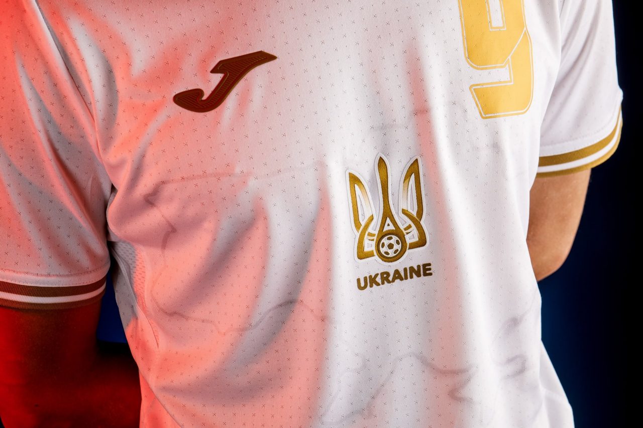 Tricoul oficial al Ucrainei pentru Euro 2020 provoacă nemulțumire la Moscova. Cum arată echipamentul ucrainenilor și de ce este Rusia deranjată | VIDEO