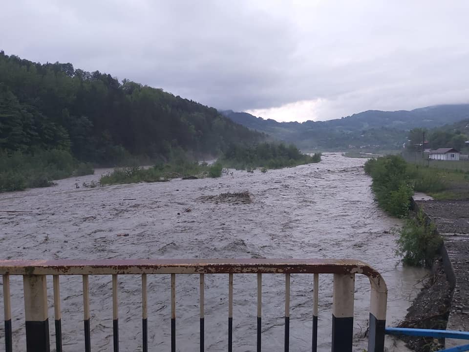 IGSU: 49 de localităţi din 18 judeţe, afectate de ploi și furtuni. Două perosoane au decedat