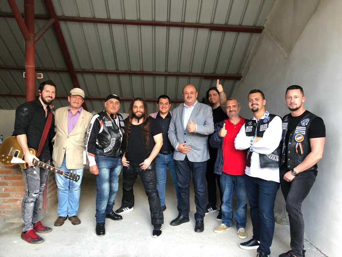 Topoloveni, 600 de ani de atestare documentară. Sărbătoare pe ritmuri rock, alături de Trooper, și lansarea imnului motocicliștilor din clubul Archangels MC Romania
