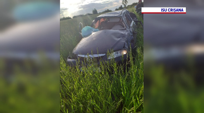Accident grav în Bihor. Un băiat de 14 ani a murit, alte patru persoane au fost rănite